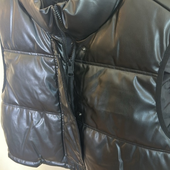 Ci Sono By Cavalini Vegan Leather Crop Vest Black Womens Size XL Pockets - Picture 2 of 15